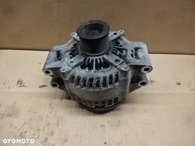 BMW F20 3.0i ALTERNATOR N55B30A - 2