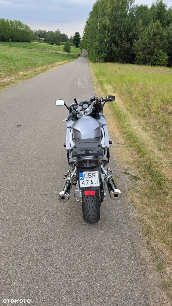 Yamaha FJR - 6