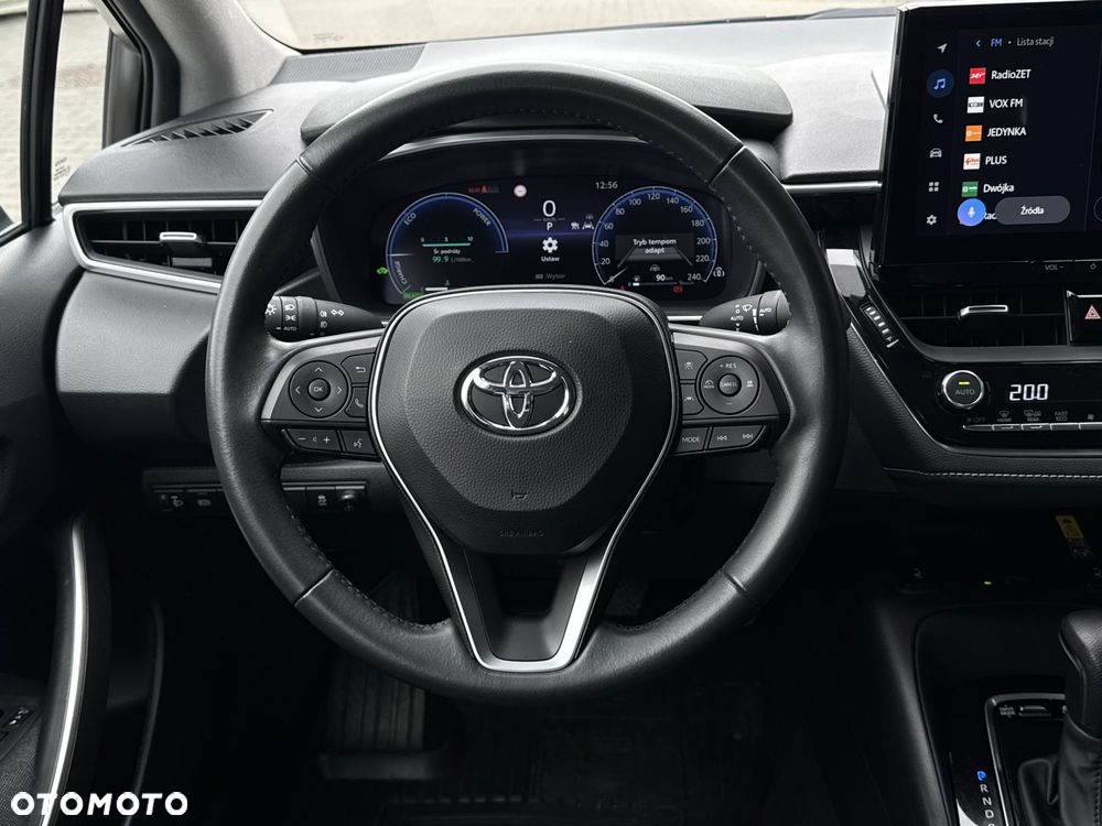 Toyota Corolla 1.8 Hybrid Style - 17