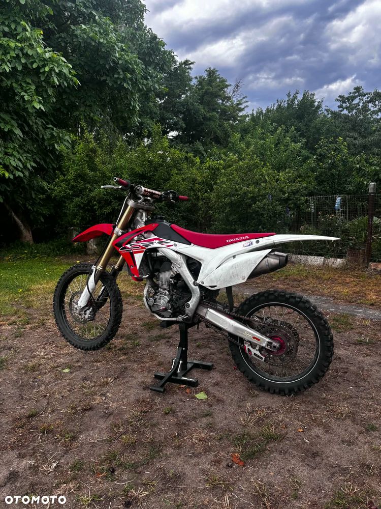 Honda CRF - 2
