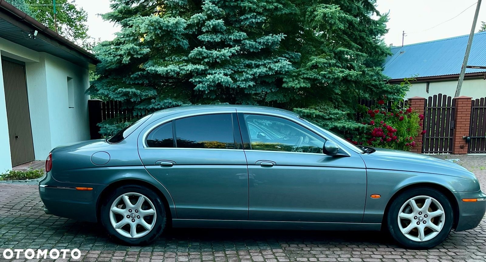 Jaguar S-Type 2.5 V6 Executive - 5