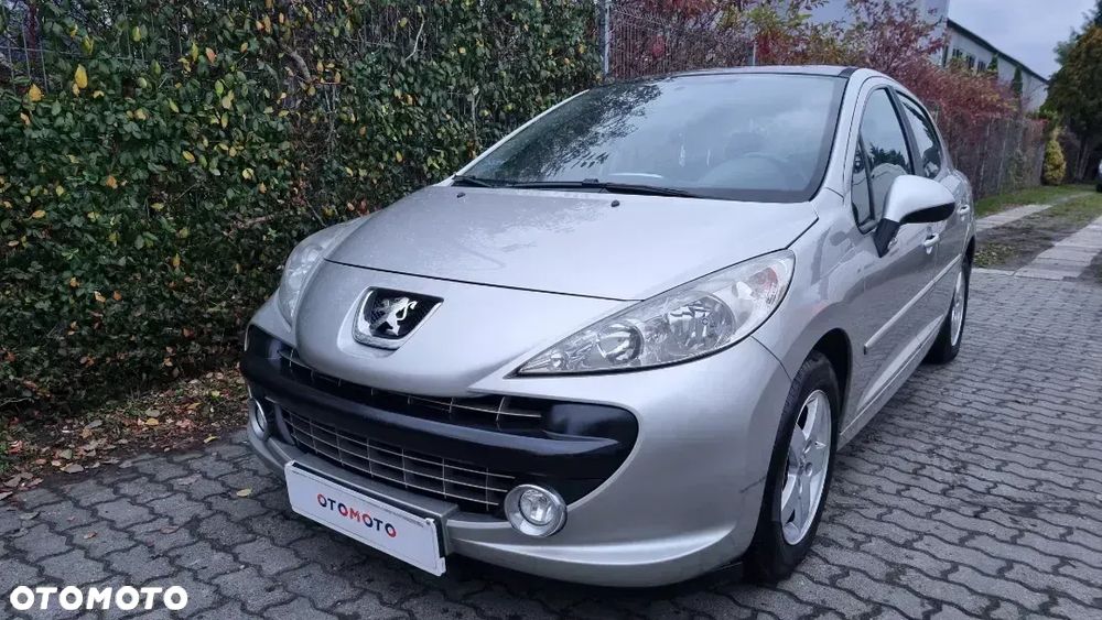 Peugeot 207 1.4 16V Presence - 20