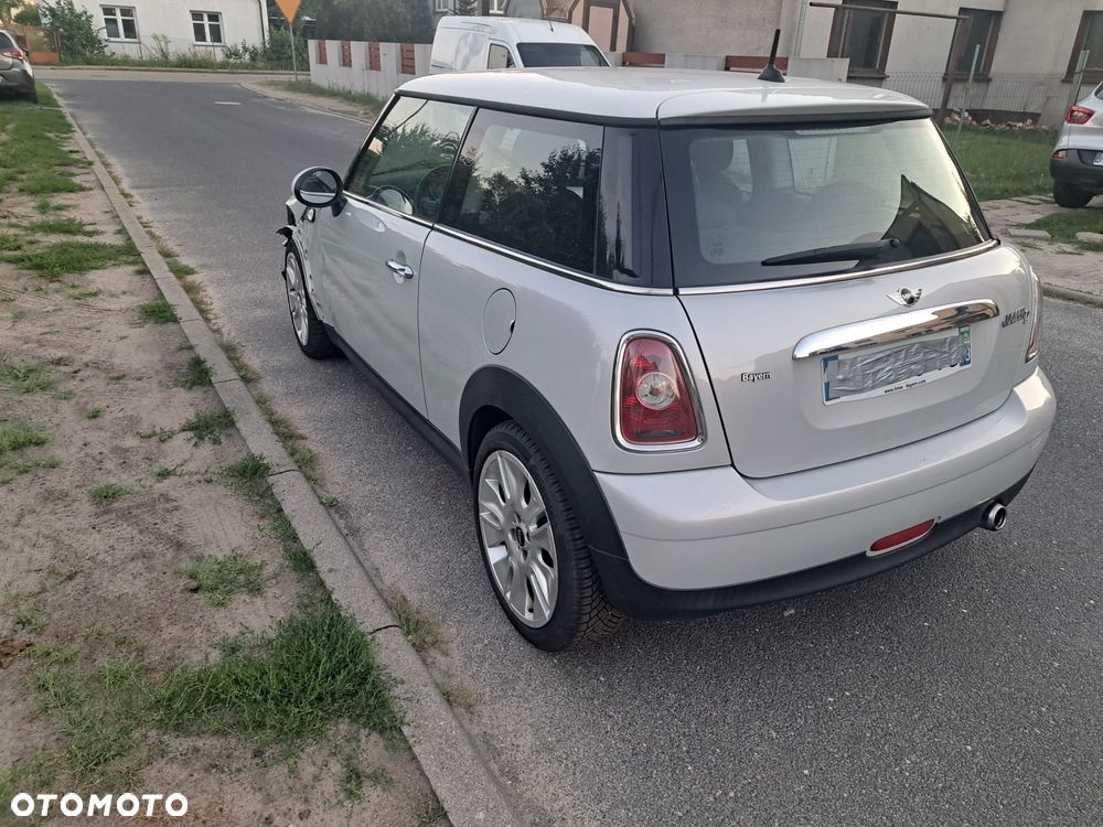 MINI Cooper D - 4