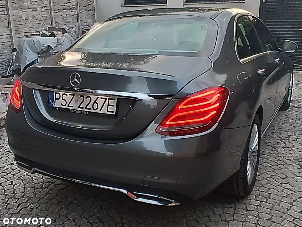 Mercedes-Benz Klasa C 180 9G-TRONIC Exclusive - 5