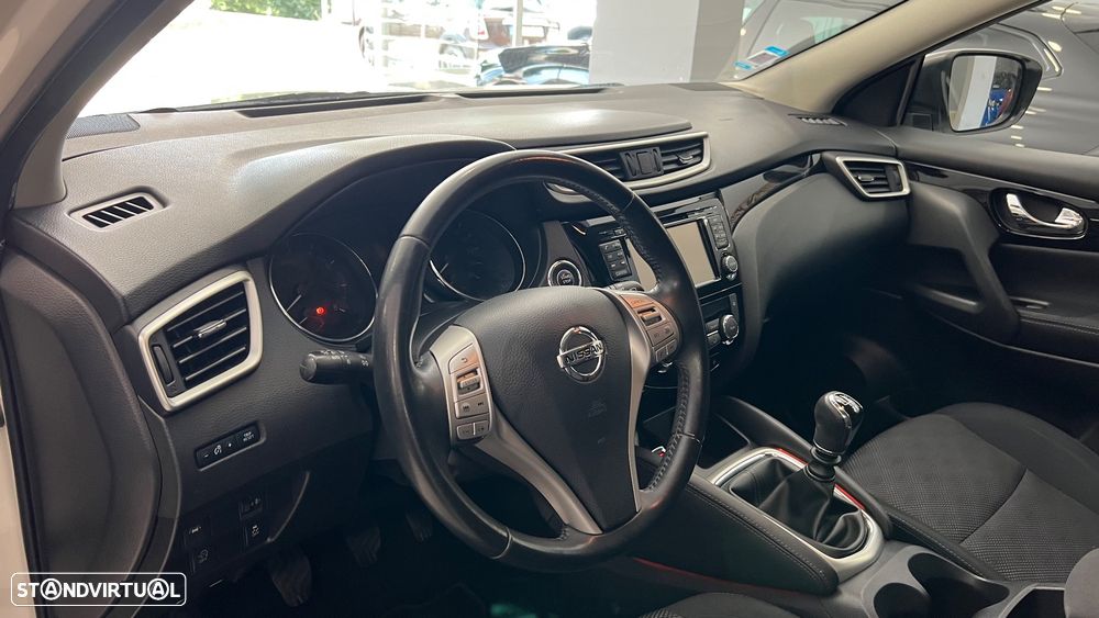 Nissan Qashqai 1.2 DIG-T N-Connecta RS+PS 18 - 12