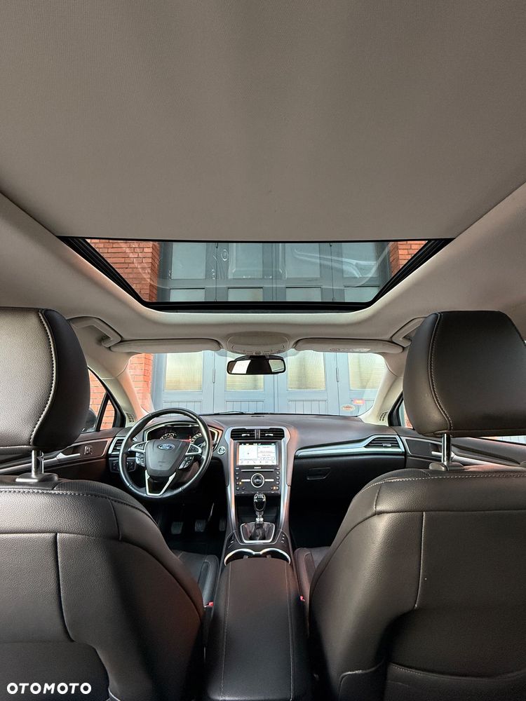 Ford Mondeo Turnier 2.0 TDCi Start-Stopp Titanium - 31