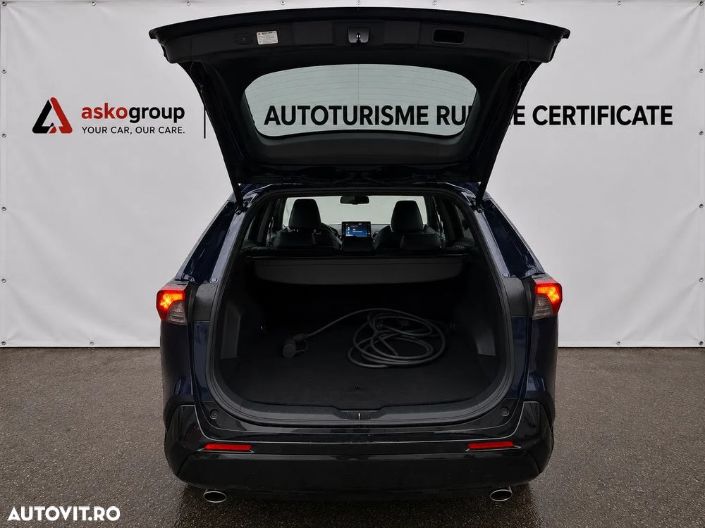 Suzuki Across PLUG-IN HYBRID - 9