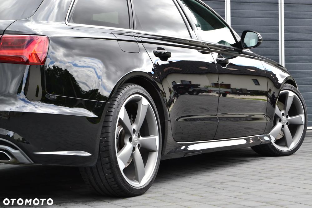 Audi A6 Avant - 16