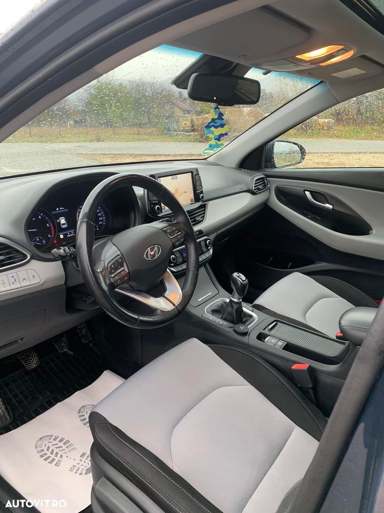 Hyundai i30 1.6 CRDI Style - 13
