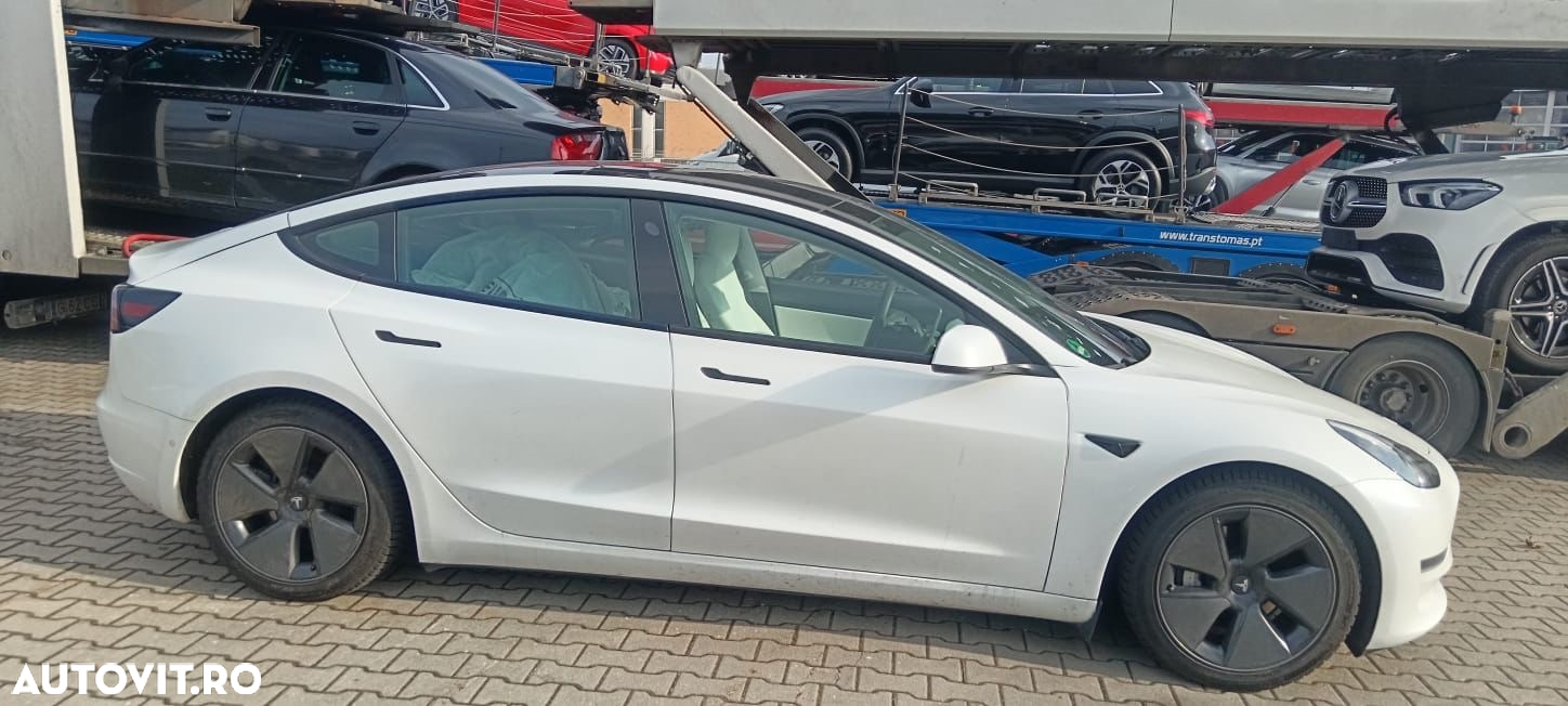 Tesla Model 3 Langstreckenbatterie Allradantrieb Dual Motor - 2