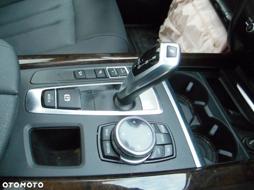 BMW X5 xDrive35i - 6