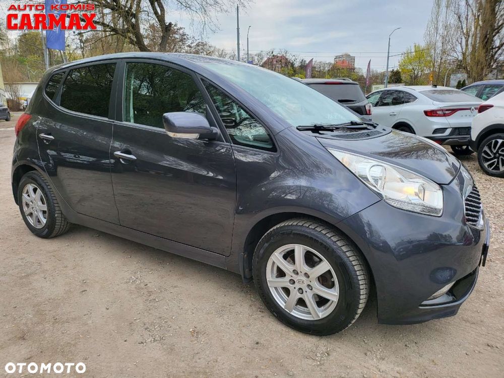 Kia Venga - 9