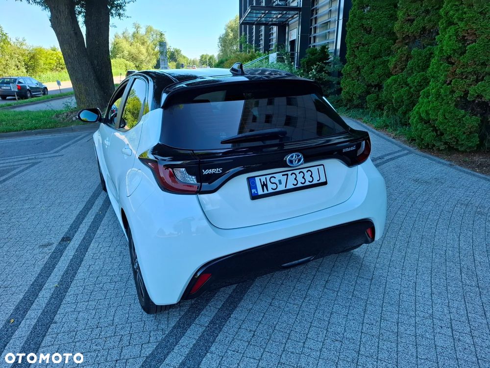 Toyota Yaris 1.5 Dynamic CVT - 6