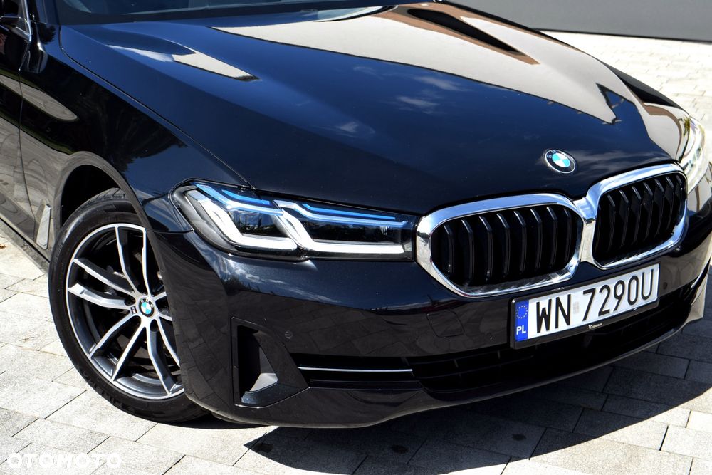 BMW Seria 5 520d Touring M Sport Edition - 7
