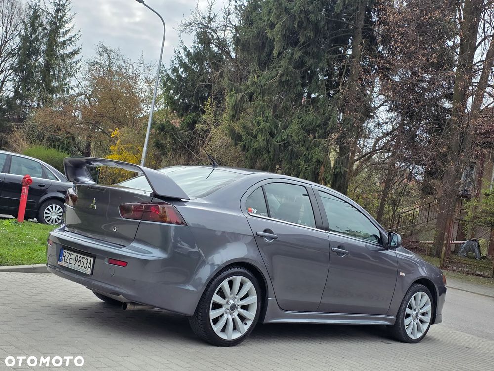 Mitsubishi Lancer 2.0 DID Instyle NAVI - 6