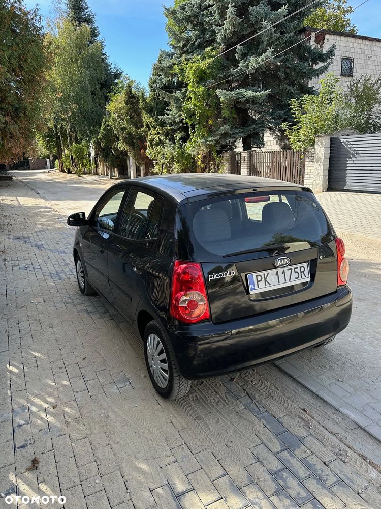 Kia Picanto - 12