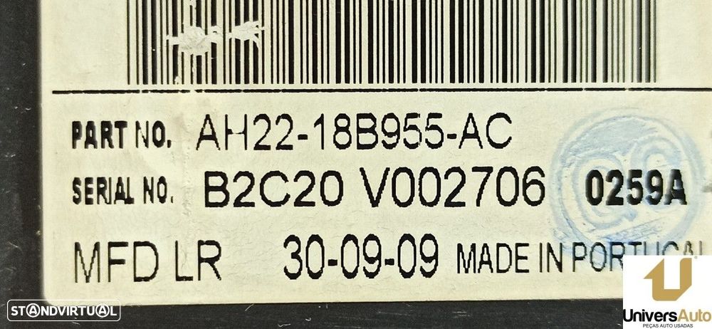 TELA/ECRÃ MULTIFUNÇÕES LAND ROVER DISCOVERY 4 TDV6 S - 6