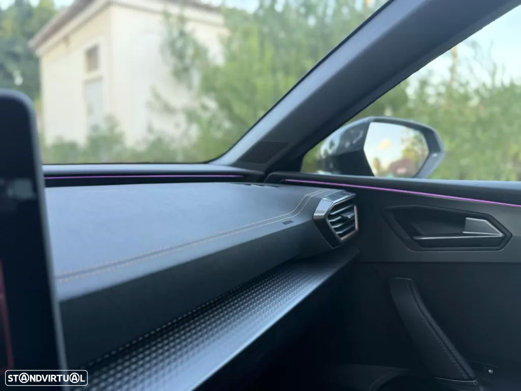 Cupra Leon ST 1.5 eTSI MID DSG - 10