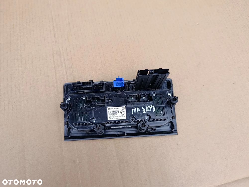 VW GOLF SPORTSVAN PANEL NAWIEWU KLIMATYZACJI 5G0907044CF - 2