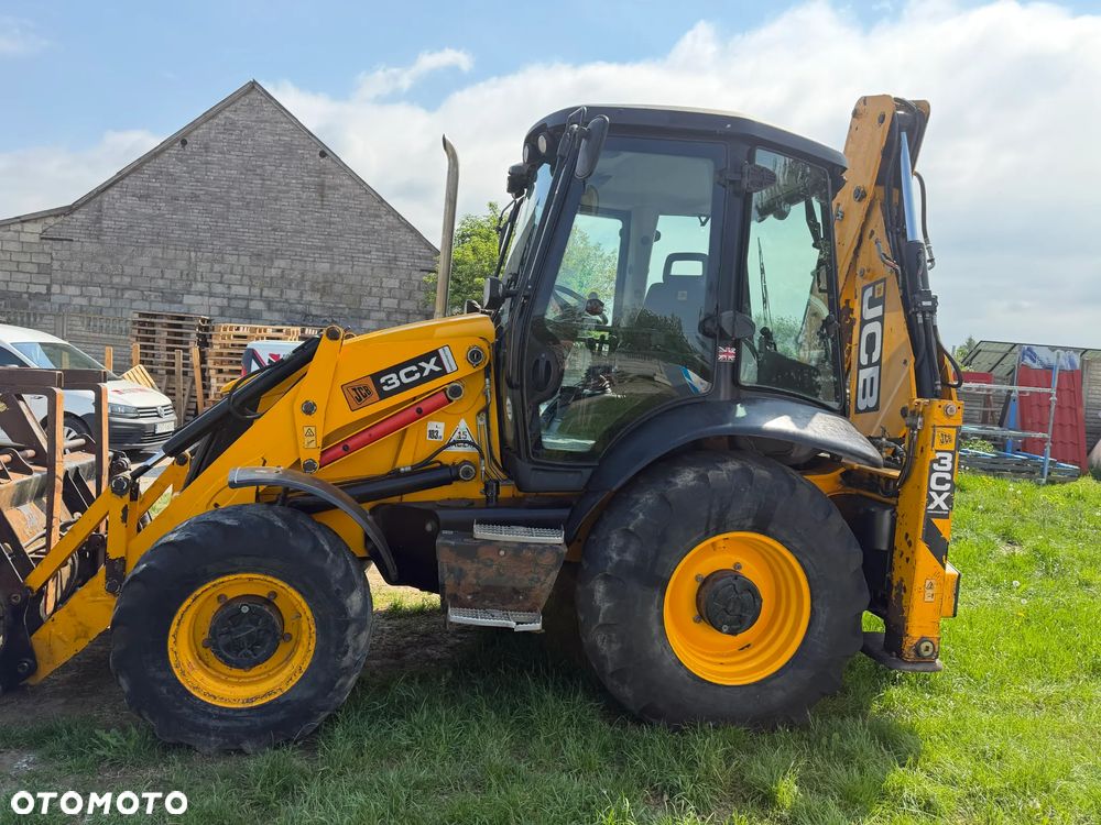 JCB Contractor 3cx - 8