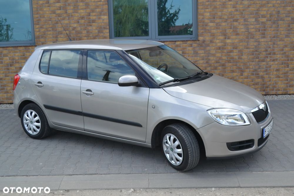 Skoda Fabia 1.4 16V Ambiente - 1