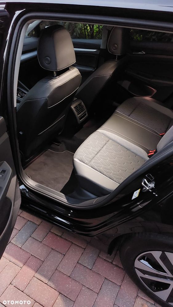 Volkswagen Golf 1.5 eTSI OPF DSG Energy - 6