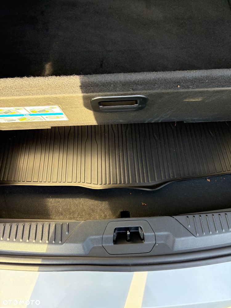 Ford Focus 1.0 EcoBoost mHEV Titanium Style - 34