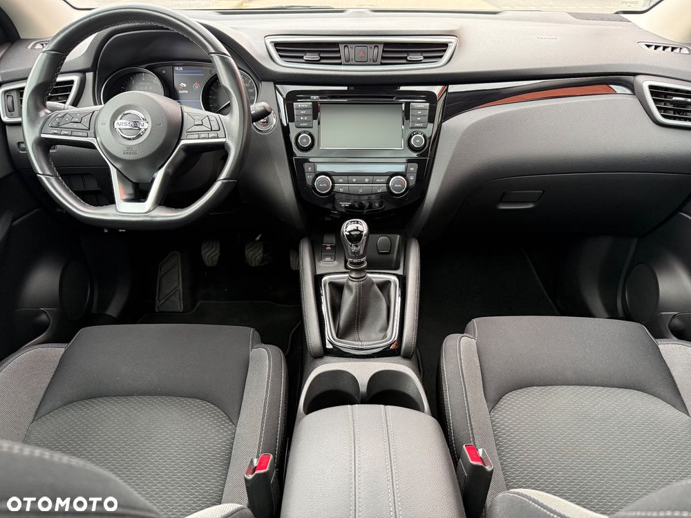 Nissan Qashqai 1.3 DIG-T N-CONNECTA - 7