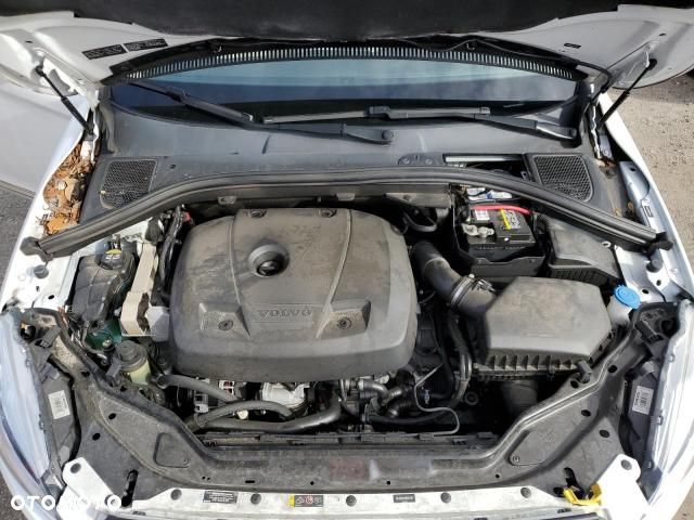 Volvo XC 60 - 7