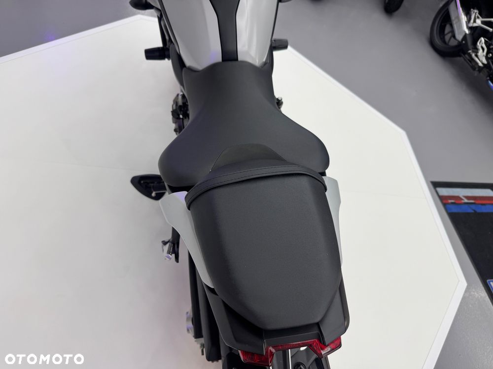 Yamaha MT - 20