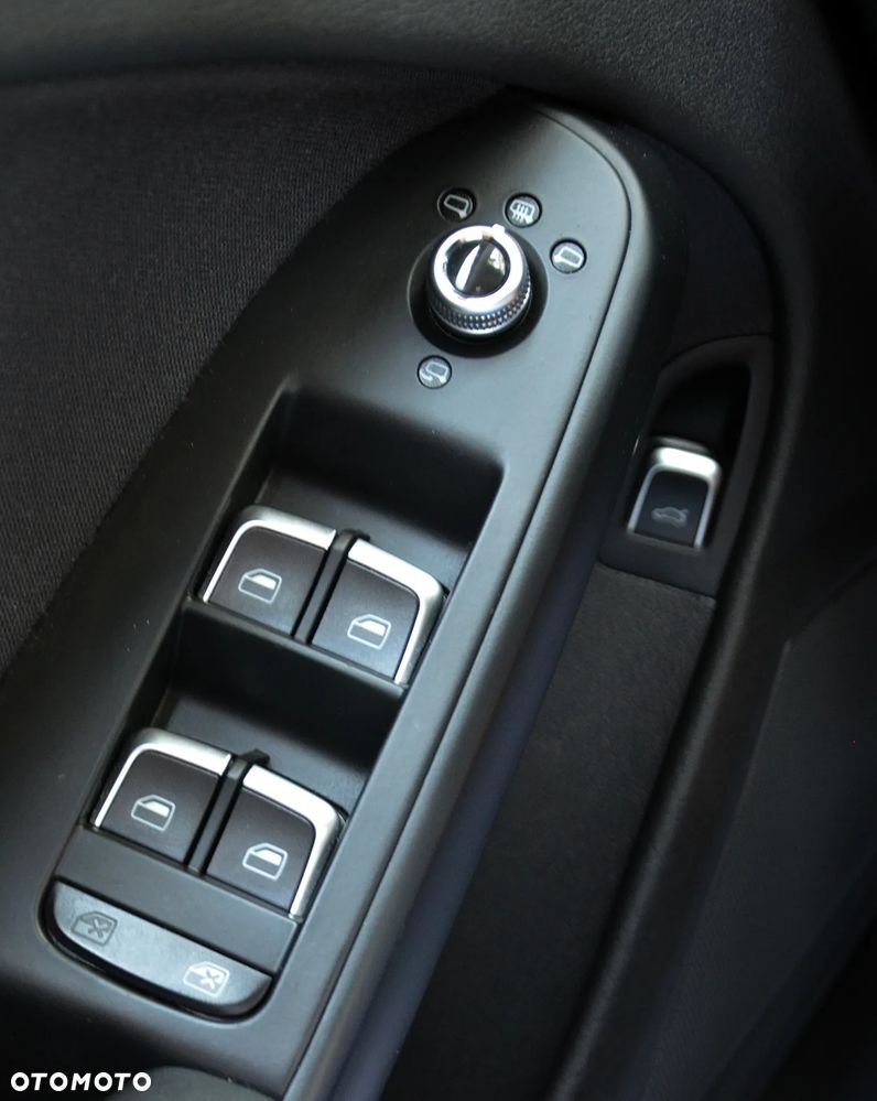 Audi A4 Avant 2.0 TDI e DPF Ambiente - 16