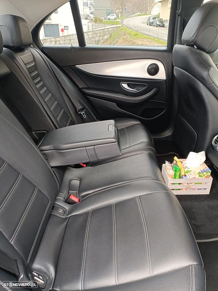 Mercedes-Benz E 220 d Avantgarde+ - 9