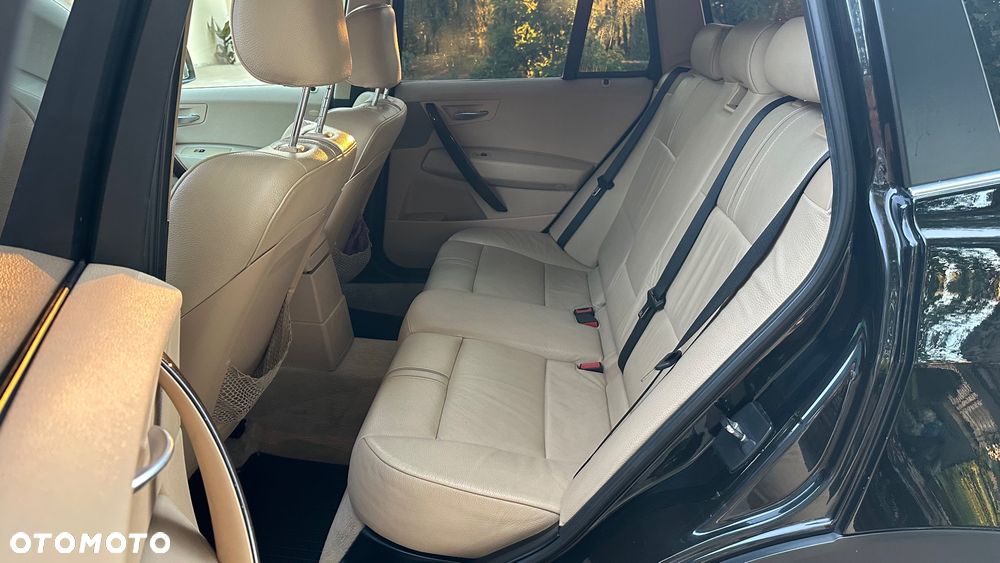 BMW X3 - 16