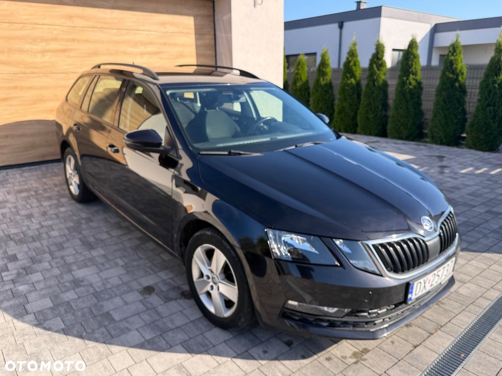 Skoda Octavia - 3