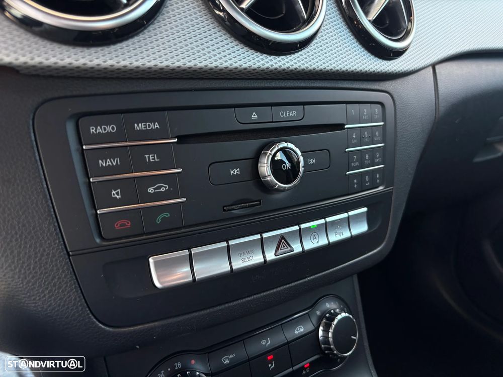 Mercedes-Benz B 180 d Urban - 17