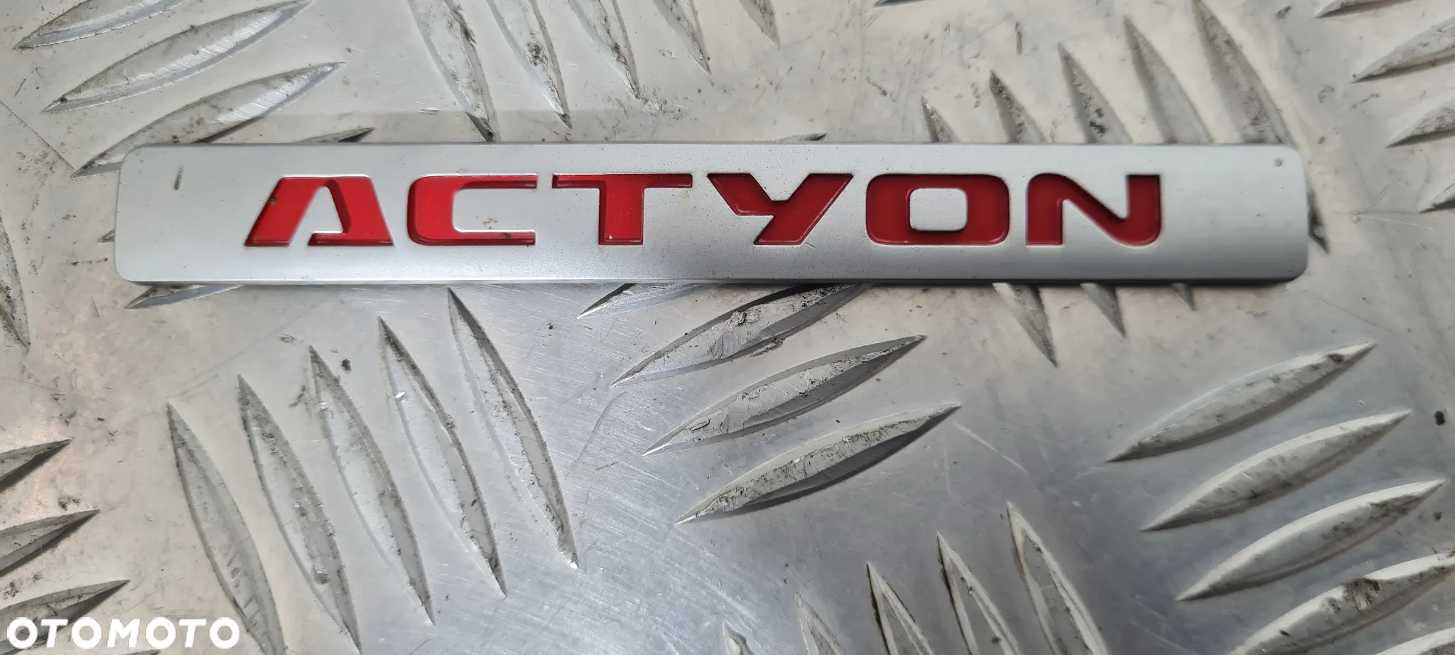 Ssangyong Actyon Sports II Emblemat Znaczek Logo - 4