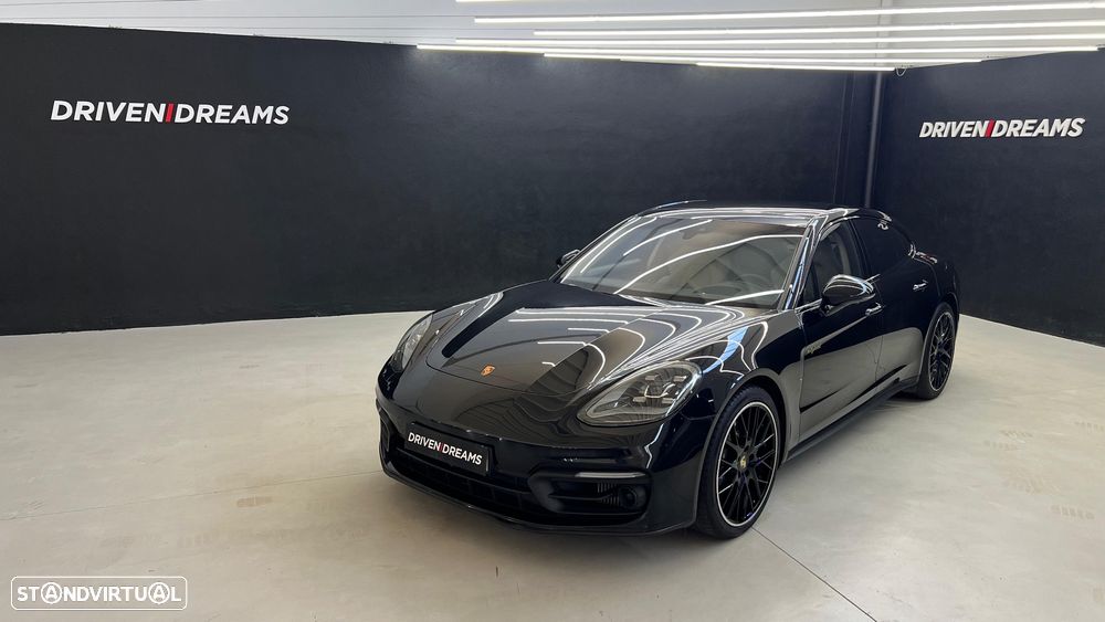 Porsche Panamera 4 E-Hybrid Platinum Edition - 4