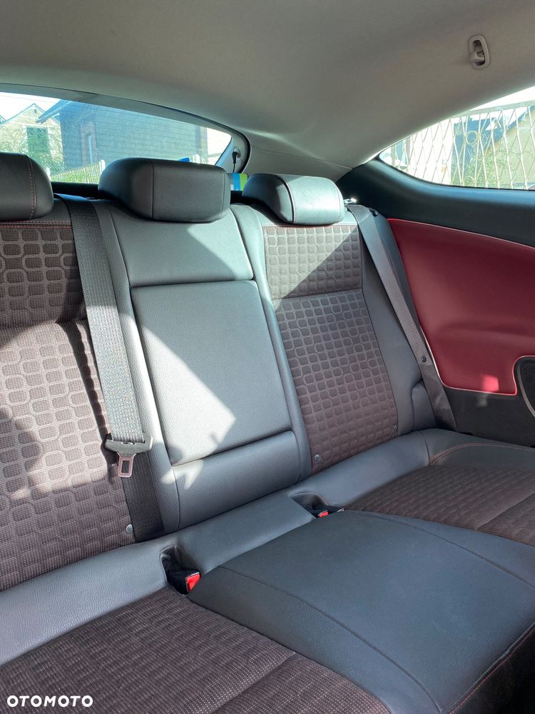 Opel Astra IV GTC 2.0 CDTI Sport S&S - 16