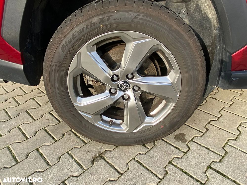 Toyota RAV4 2.5 VVT-iE 4x4 Luxury - 23