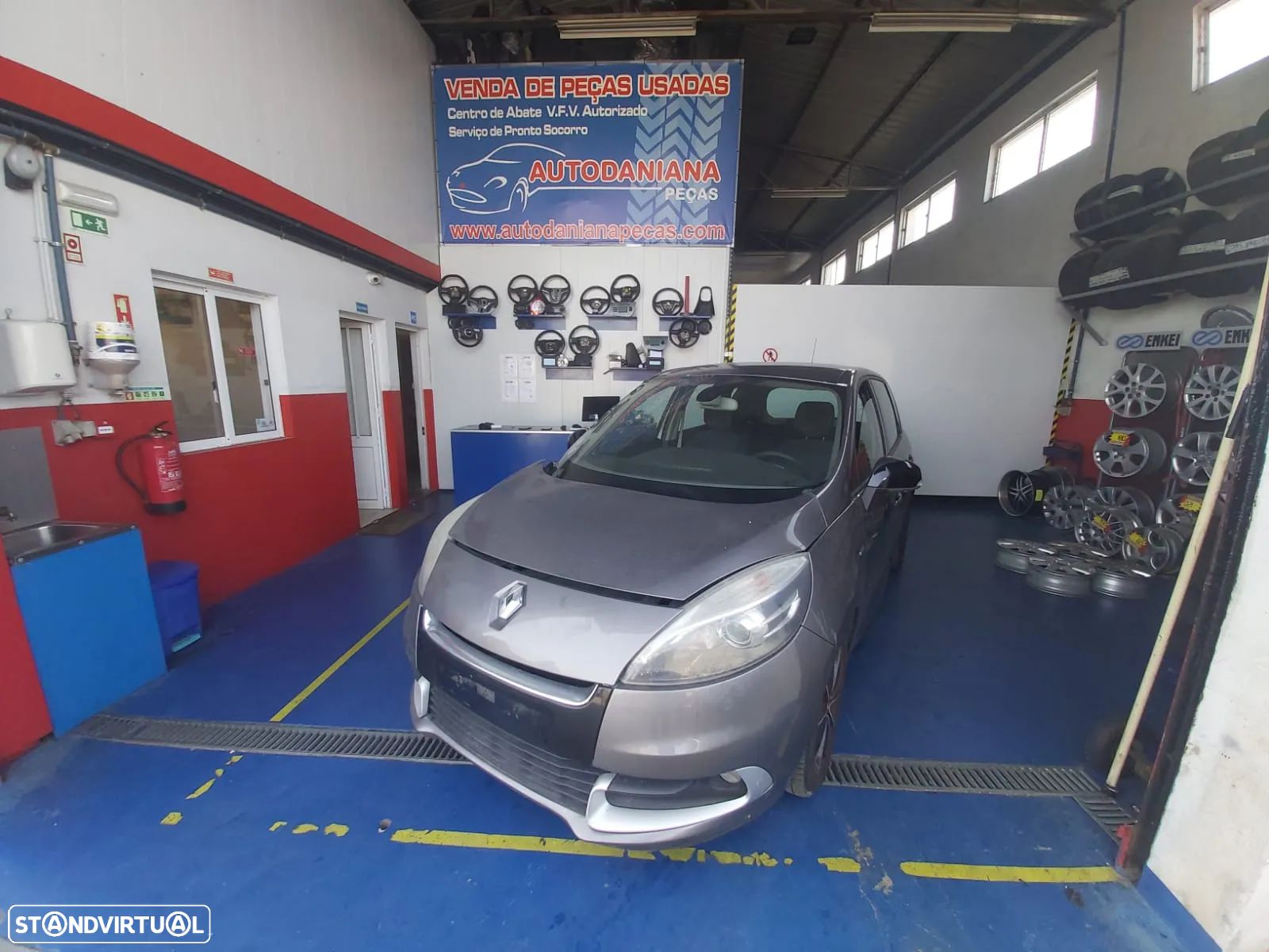 Renault Scenic 1.5 DCI  CAIXA AUTOMÁTICA  de 2009 a 2016 - 1