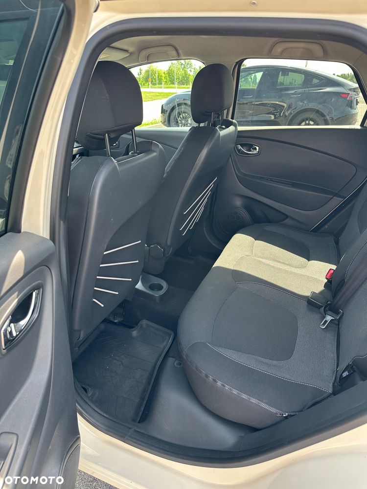 Renault Captur 1.2 TCe Zen EDC - 9