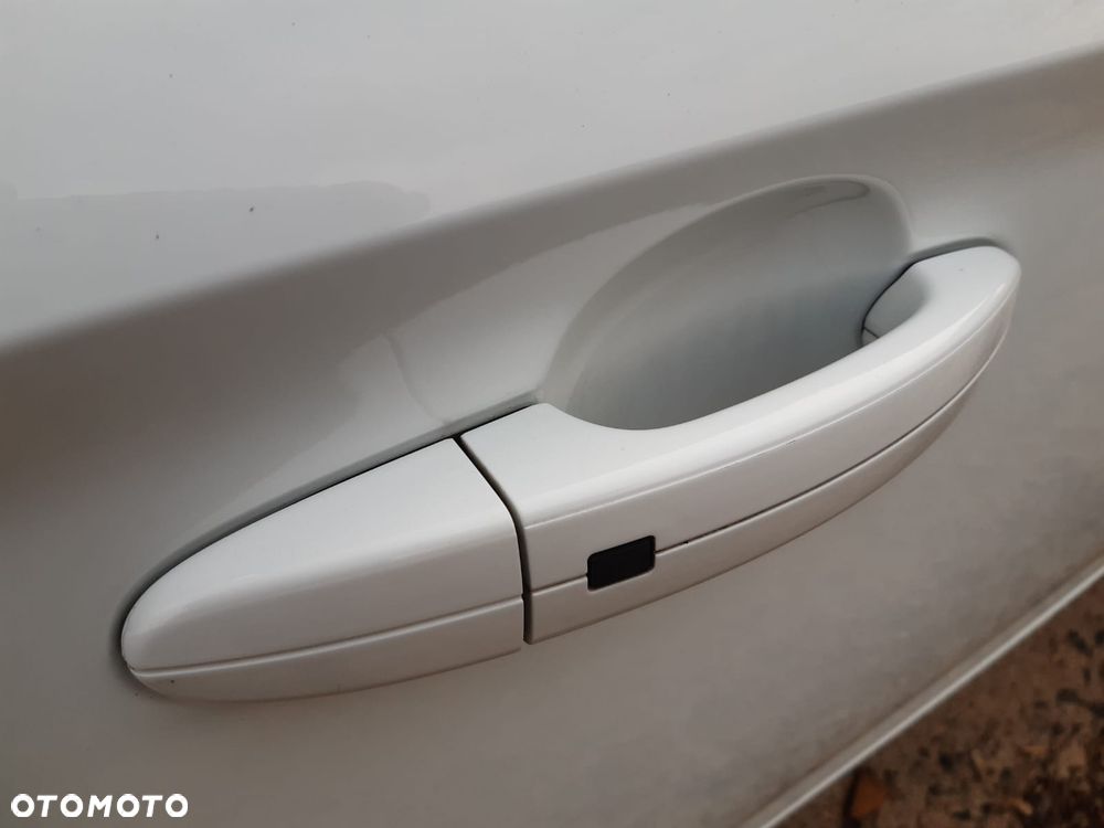 Ford Mondeo - 10
