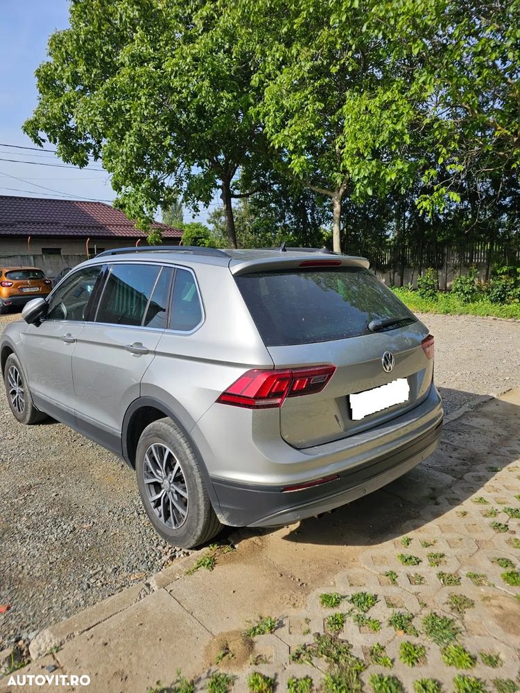 Volkswagen Tiguan 2.0 TDI 4Mot DSG Comfortline - 2