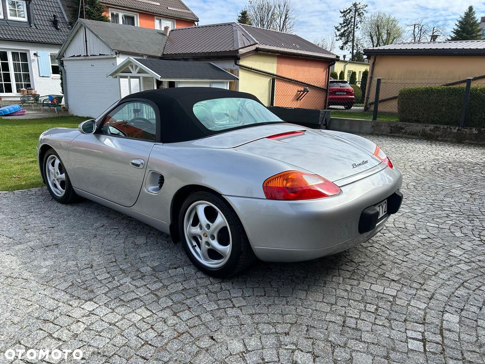 Porsche Boxster - 9