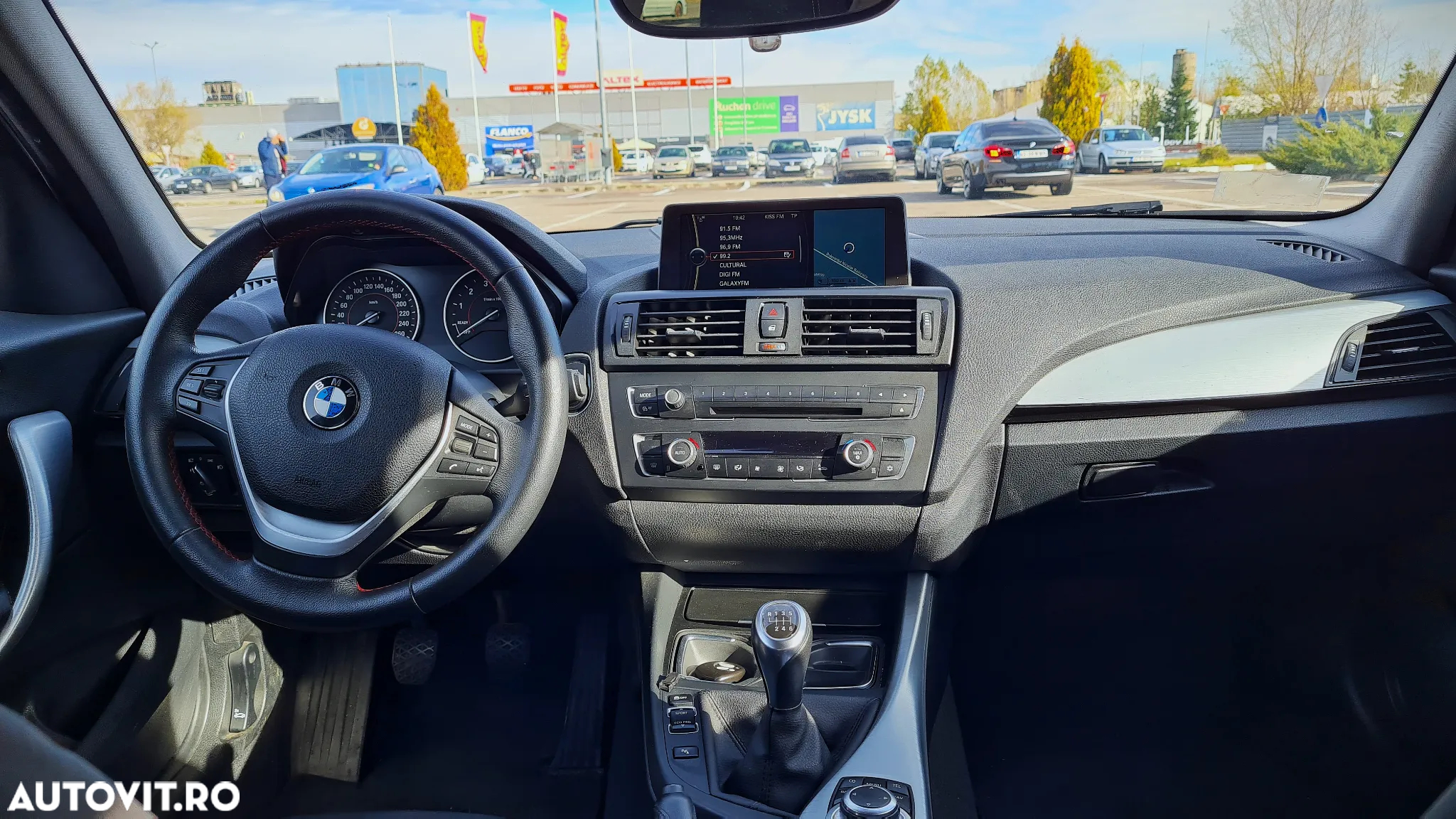 BMW Seria 1 118i - 12