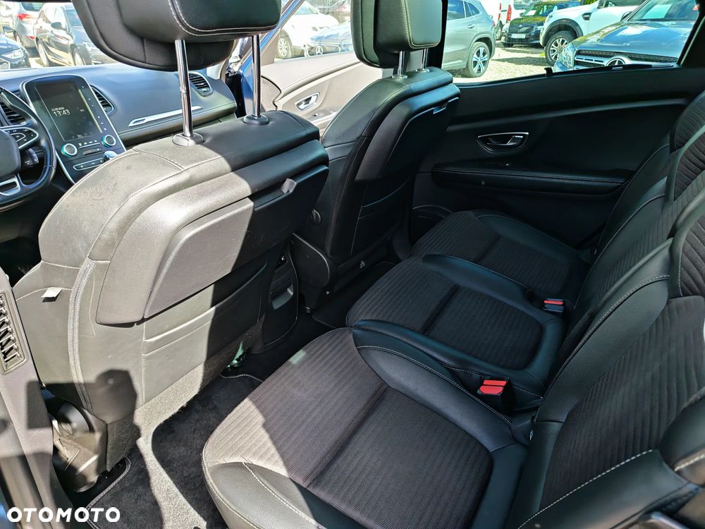 Renault Scenic - 31