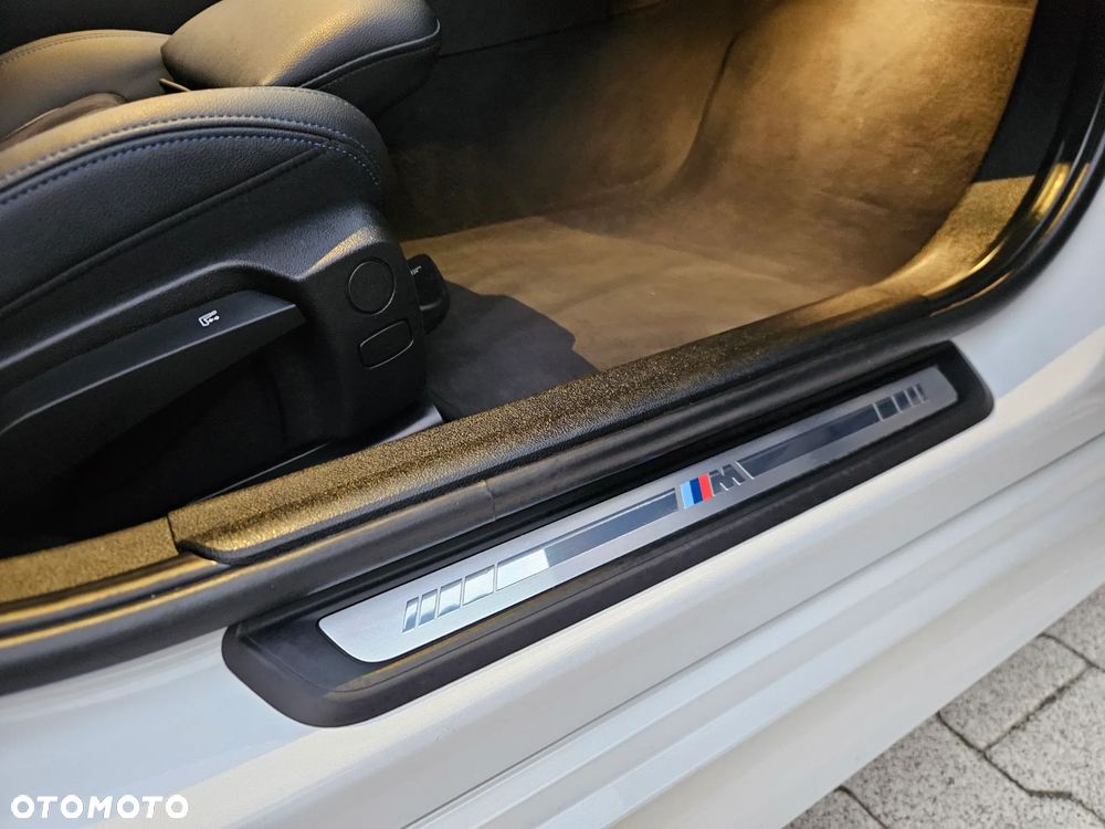 BMW Seria 3 320d xDrive MHEV M Sport sport - 18