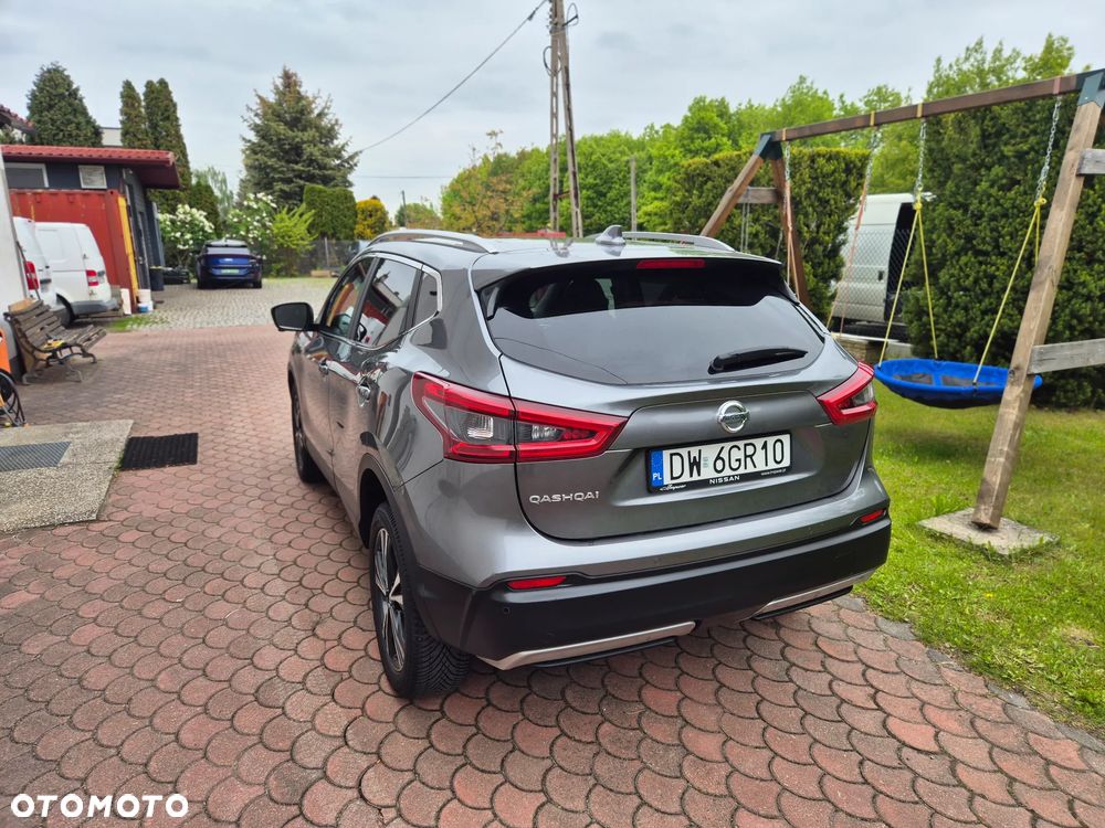 Nissan Qashqai 1.7 dCi 4x4 N-Connecta Xtronic - 8