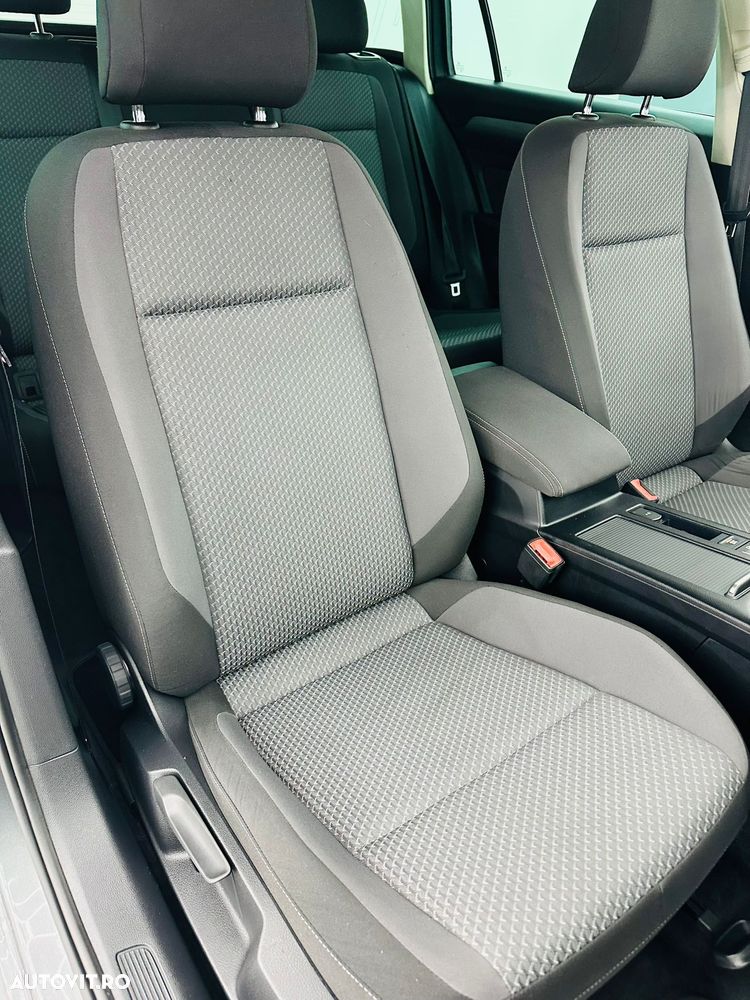 Volkswagen Passat 2.0 TDI Comfortline - 20