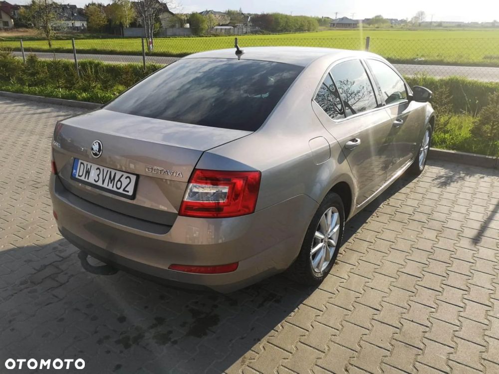 Skoda Octavia - 2